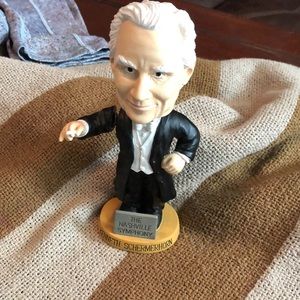 Bobble head